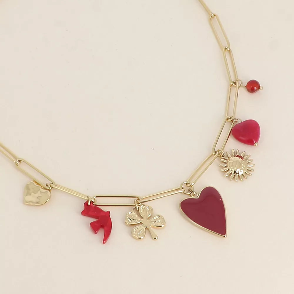 Collier - coeur martelé, oiseau en résine, coeur en émail, fleur, coeur en pierre naturelle