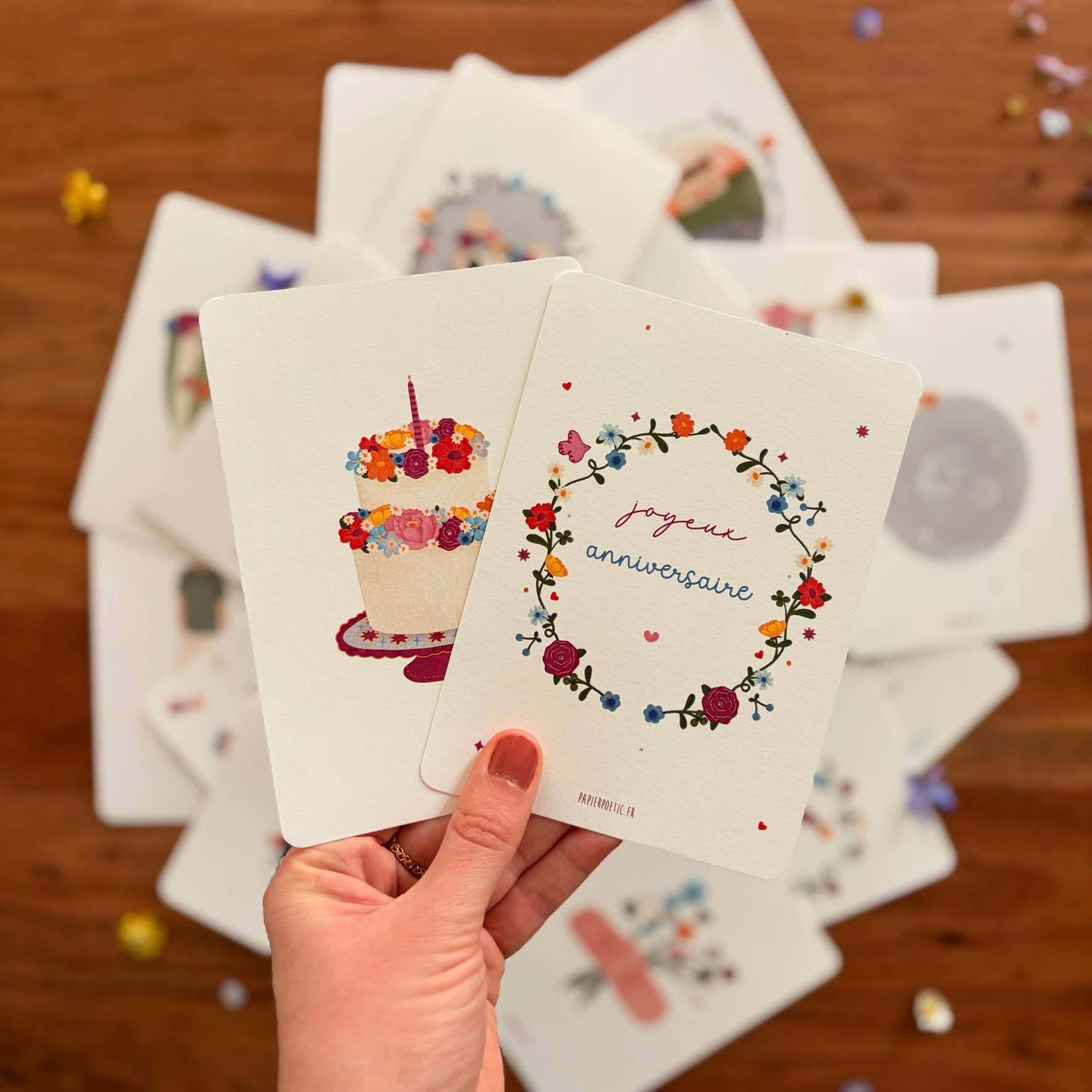 Carte Postale / Card "Couronne fleurie Joyeux Anniversaire"