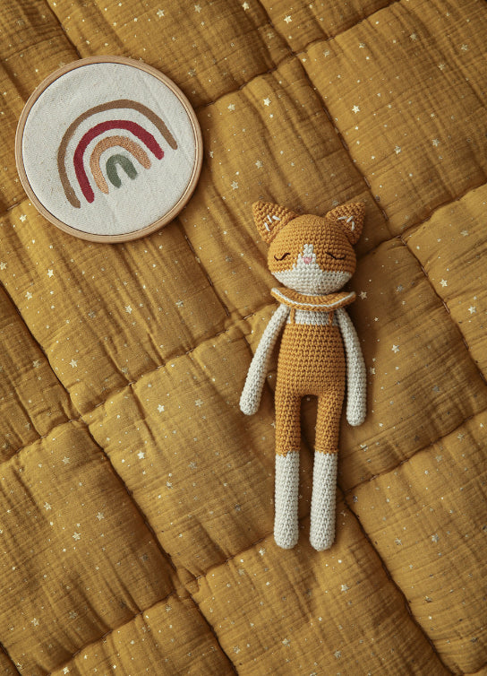 Doudou en crochet chat ocre