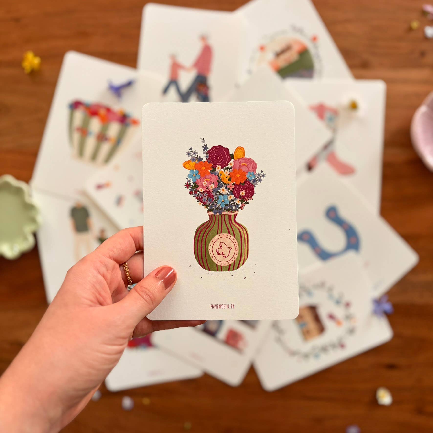 Carte Postale / Card "Vase coloré fleuri"
