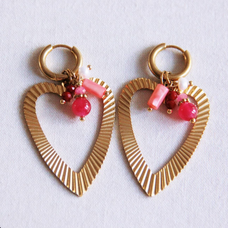 Boucle d'oreille avec un amas de pierres précieuses et un cœur ouvert XL