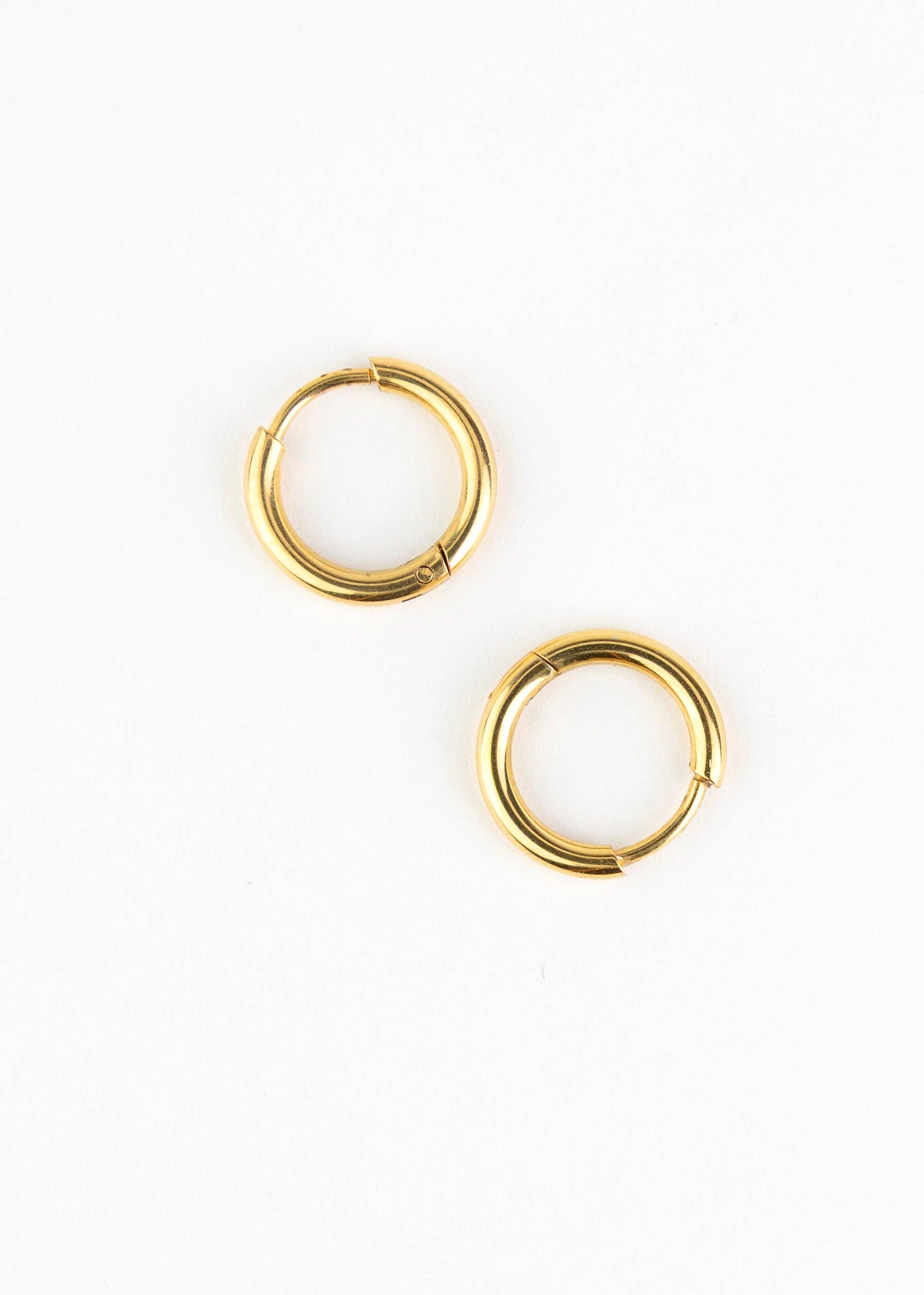 Créoles enfants- Anneaux dorés: 12 mm