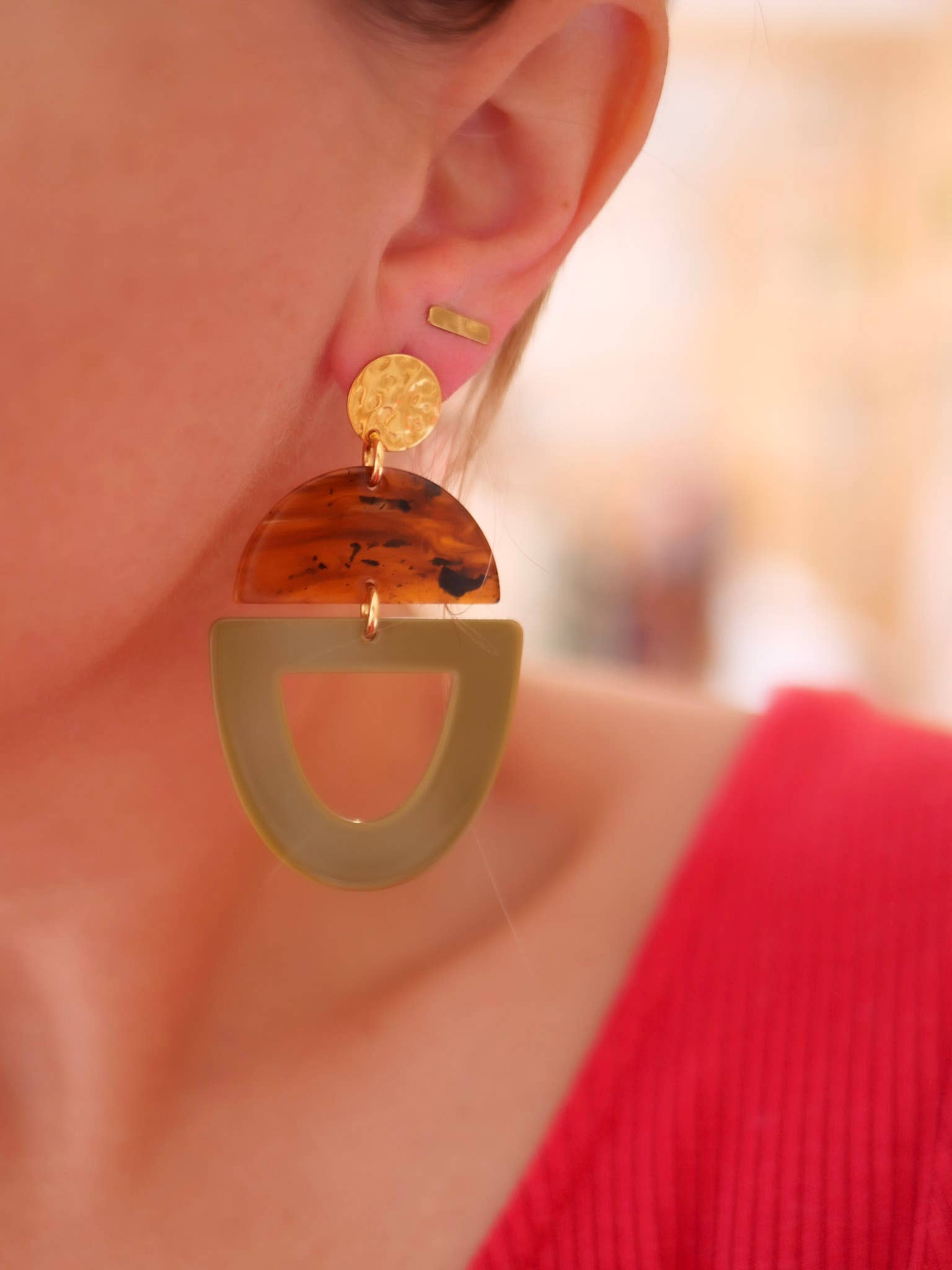 Boucle d'oreilles Oliv : Kaki / Clou / Accroche doré
