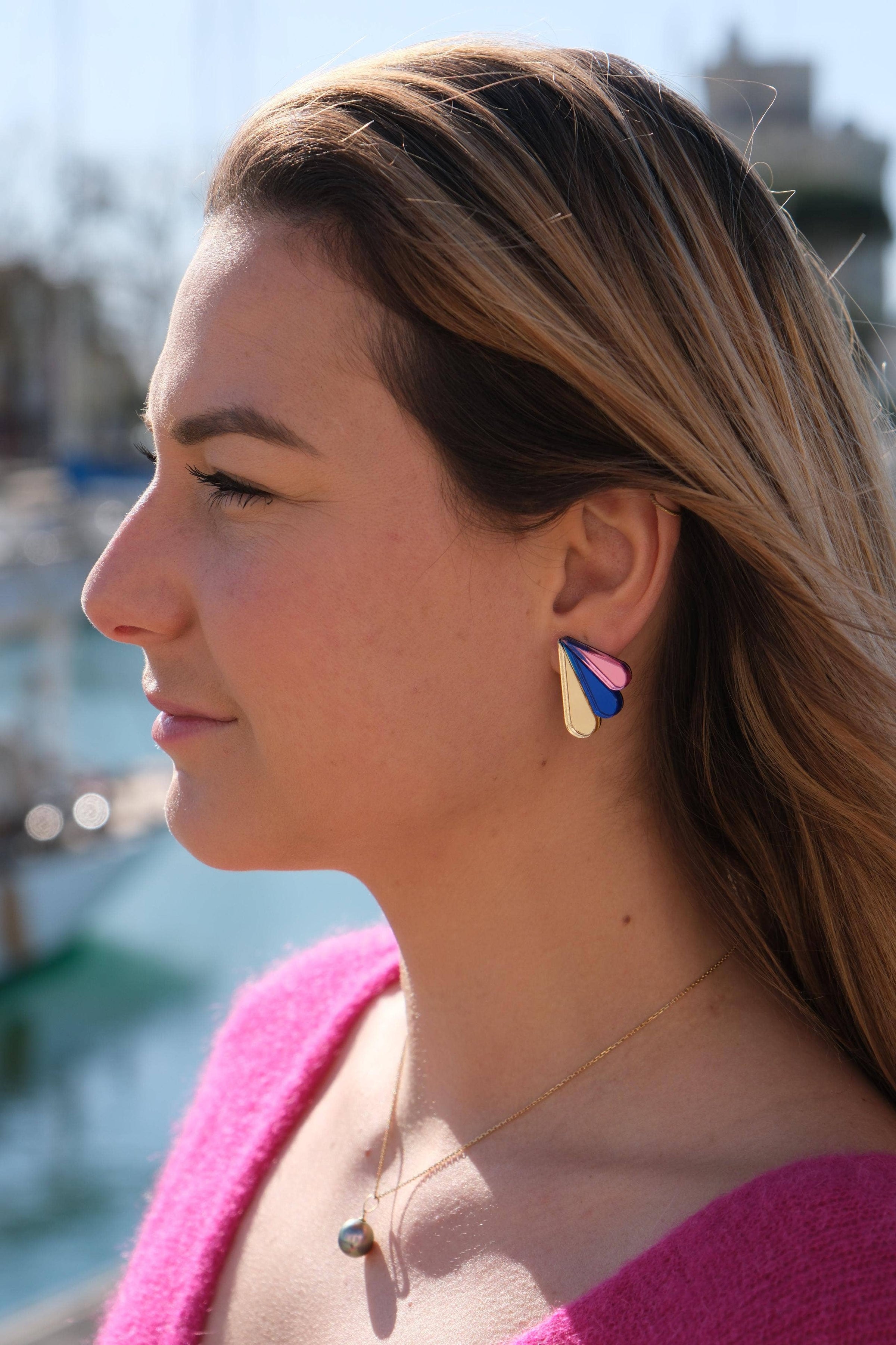 Boucles d'Oreilles Puces Miroirs Armance: Bleu/Or/Rose
