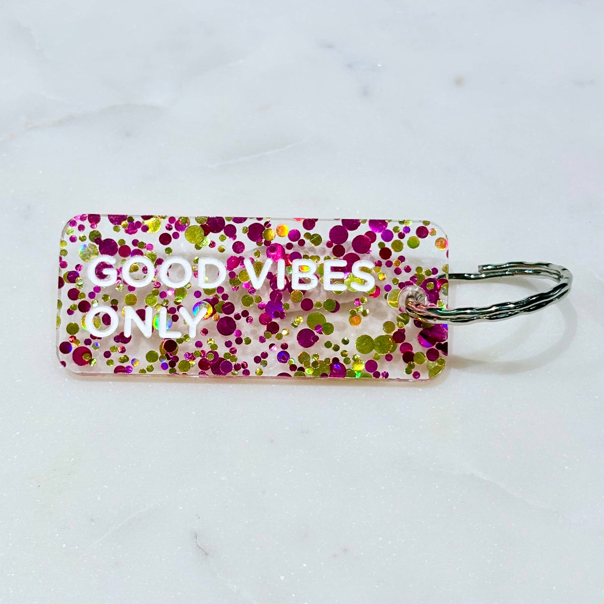 GOOD VIBES ONLY Porte-clés à paillettes : Fuchsia / Or