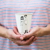 Tasse en porcelaine Naked couple