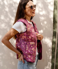 Veste sans manches matelassée - Annaya Cassis