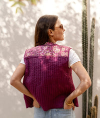 Veste sans manches matelassée - Annaya Cassis